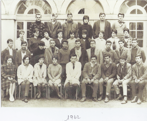 32.1962photo